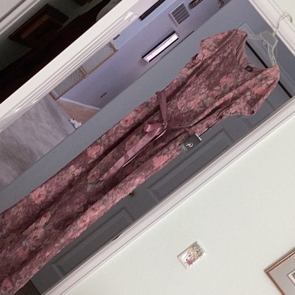 Adrian Papel formal gown, size 16T. - Picture 2 of 5